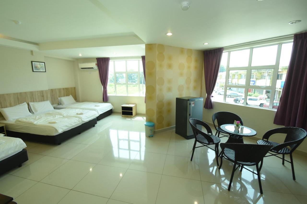 56 Hotel Mentekab Luaran gambar