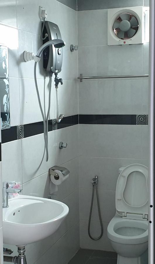 56 Hotel Mentekab Luaran gambar