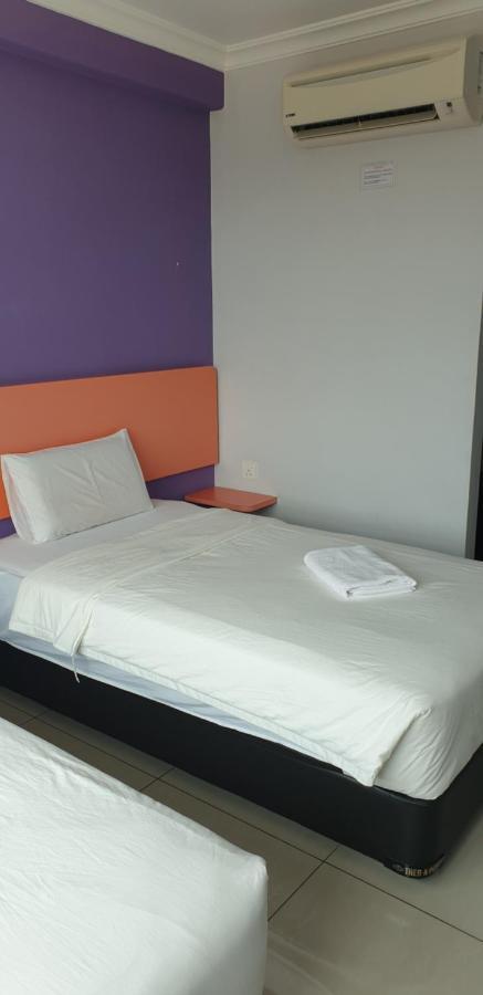 56 Hotel Mentekab Luaran gambar