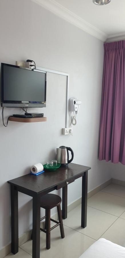 56 Hotel Mentekab Luaran gambar